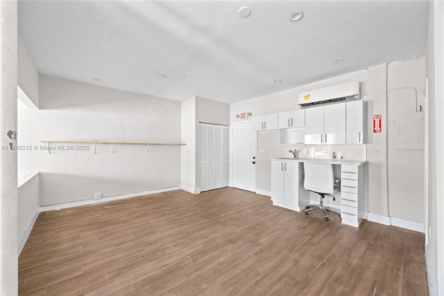 4151 W Hallandale Beach Blvd, West Park, FL 33023