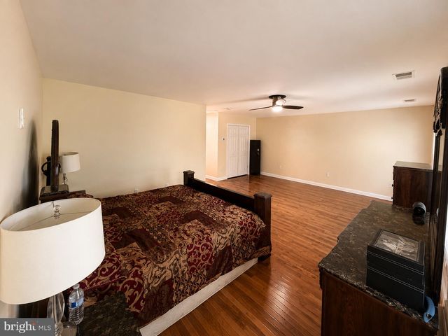 13325 POCOMOKE CT, Woodbridge, VA 22192