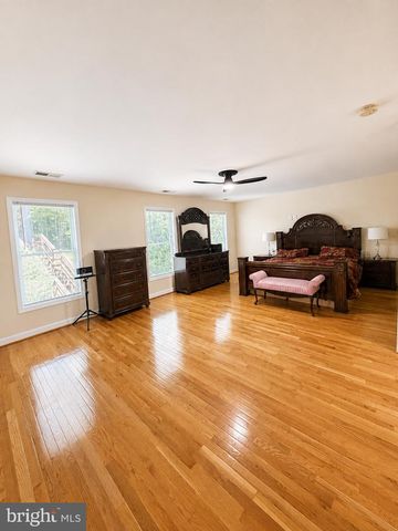 13325 POCOMOKE CT, Woodbridge, VA 22192