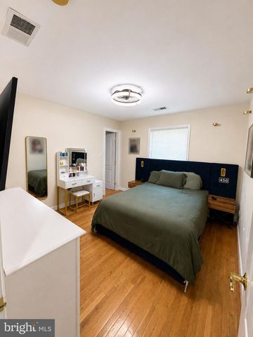 13325 POCOMOKE CT, Woodbridge, VA 22192