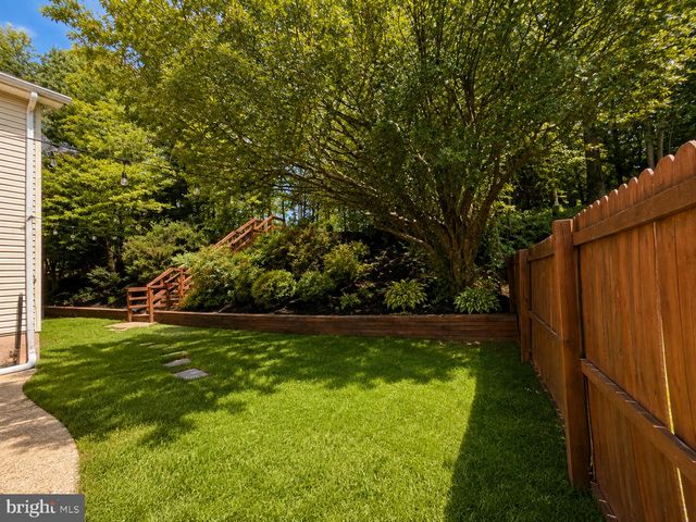 13325 POCOMOKE CT, Woodbridge, VA 22192