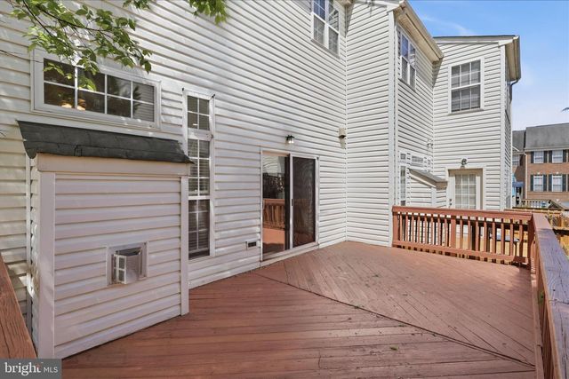 13573 CEDAR RUN LN, Herndon, VA 20171