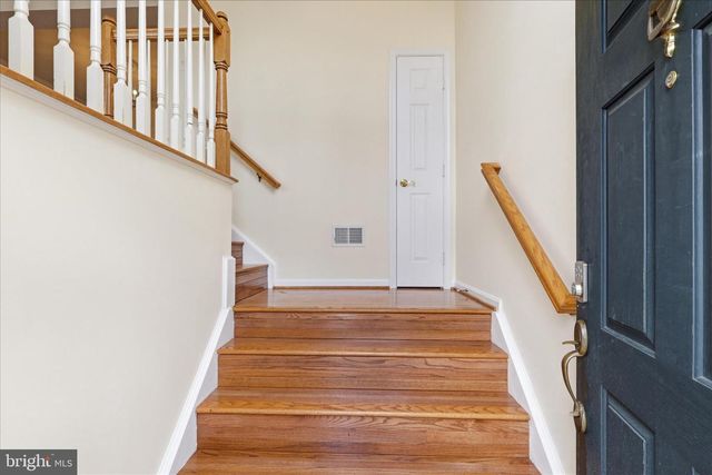 13573 CEDAR RUN LN, Herndon, VA 20171