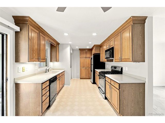 7821 Yates St, Westminster, CO 80030