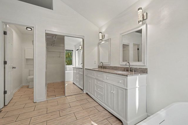 643 Elyse Way, Florence, KY 41042