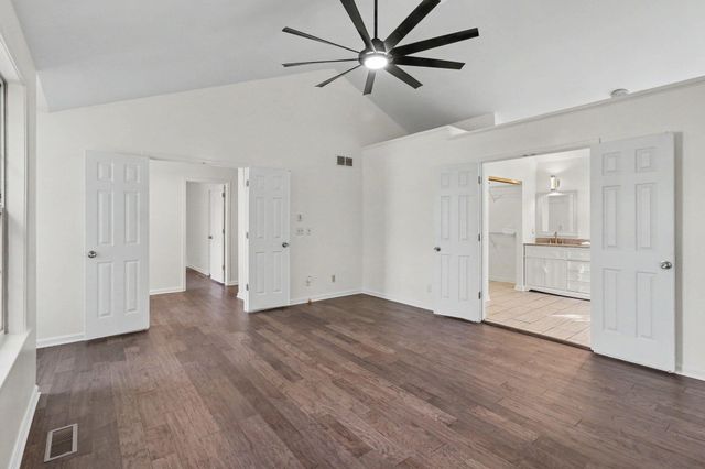 643 Elyse Way, Florence, KY 41042