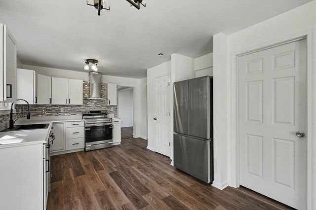 643 Elyse Way, Florence, KY 41042