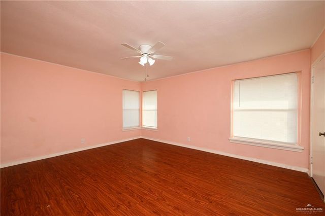 439 E Van Eaton Avenue, Raymondville, TX 78580