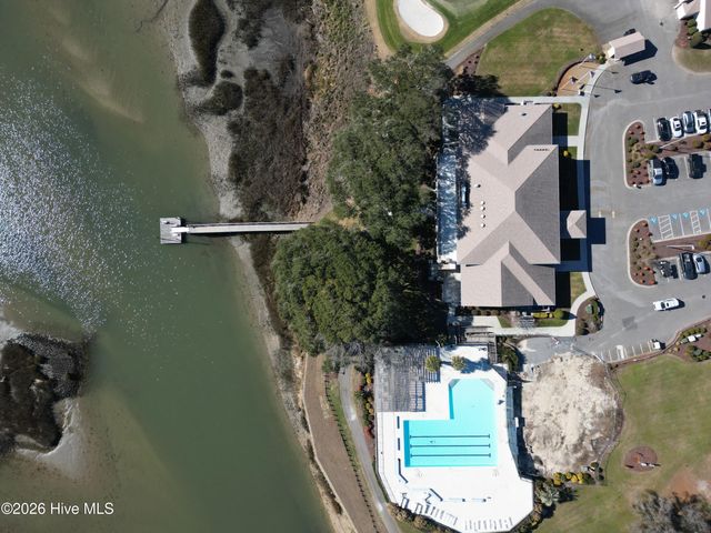 274 Genoes Point Road SW, Supply, NC 28462