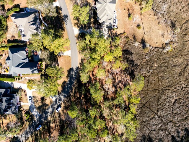 274 Genoes Point Road SW, Supply, NC 28462