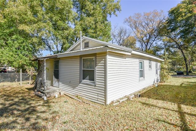 515 Ash Street, Sallisaw, OK 74955