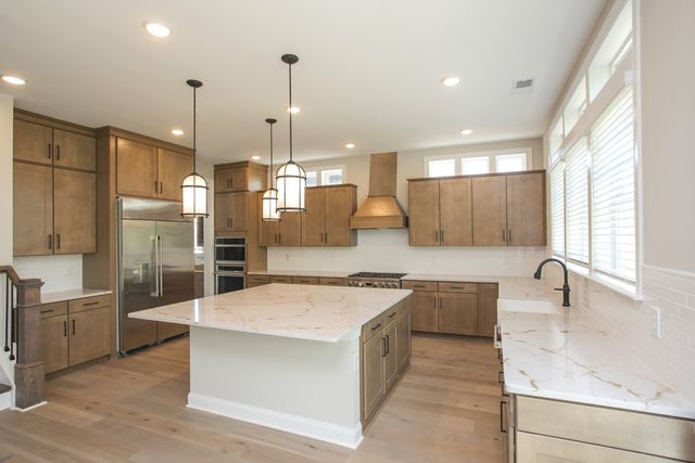 1932 Harmony Drive, Spring Hill, TN 37174