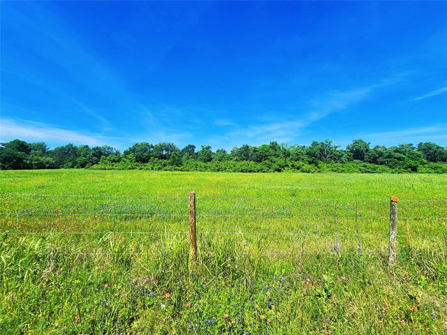 5530 Old Chappell Hill RD, Brenham, TX 77833