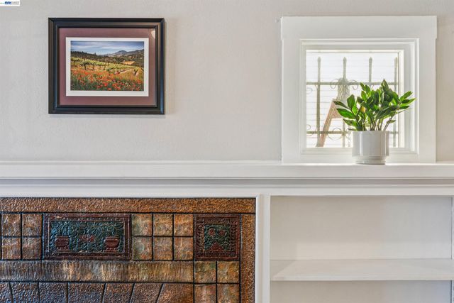 1262 94th Avenue, Oakland, CA 94603