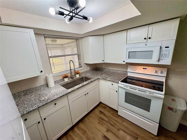 6041 13TH AVENUE, New Port Richey, FL 34653