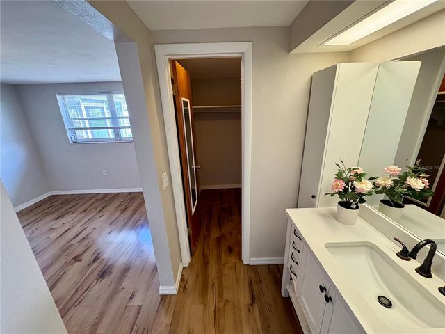 6041 13TH AVENUE, New Port Richey, FL 34653