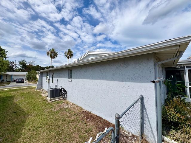 6041 13TH AVENUE, New Port Richey, FL 34653
