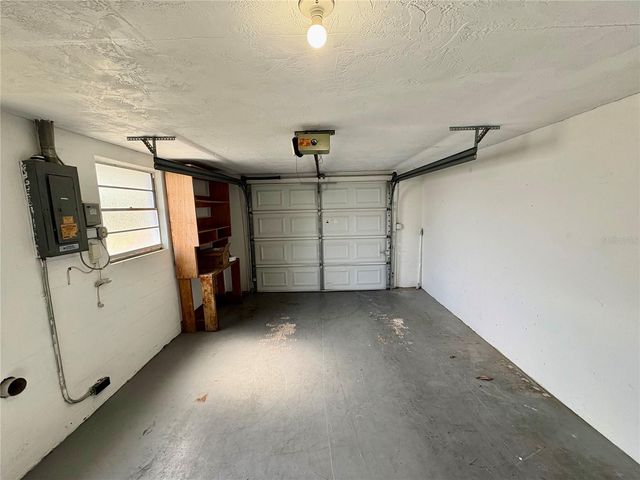 6041 13TH AVENUE, New Port Richey, FL 34653