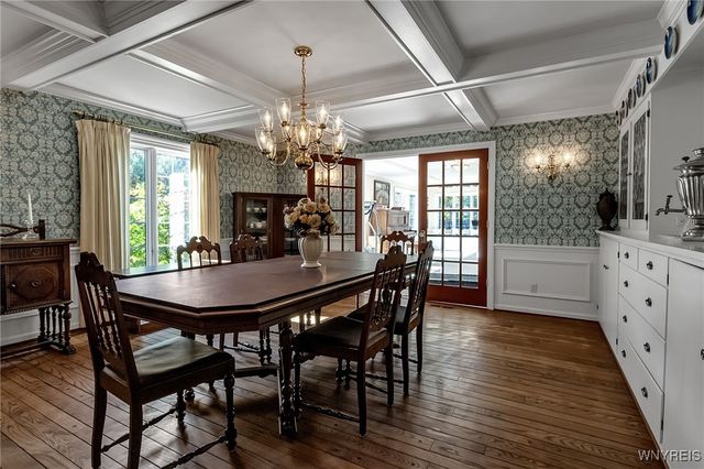 40 Waterford Park, Amherst, NY 14221