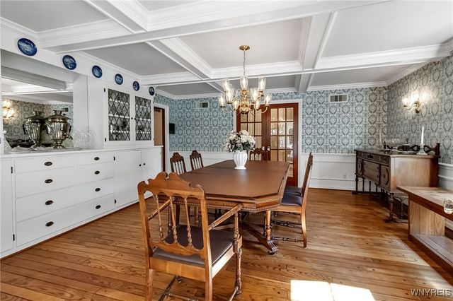 40 Waterford Park, Amherst, NY 14221