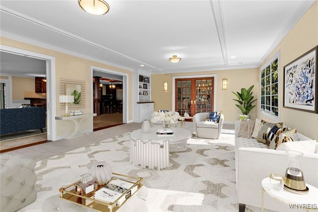 40 Waterford Park, Amherst, NY 14221