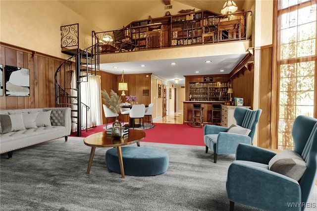 40 Waterford Park, Amherst, NY 14221