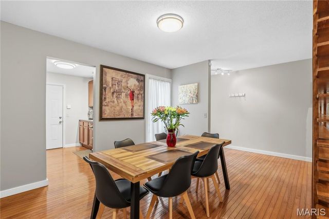 1021 Fairways Drive 1, Lake St Louis, MO 63367