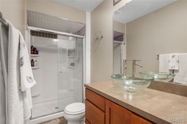 1021 Fairways Drive 1, Lake St Louis, MO 63367