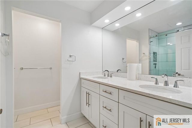 1 Brookline Court C, Montgomery, NJ 08540