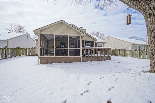 6038 White Birch Drive, Fishers, IN 46038