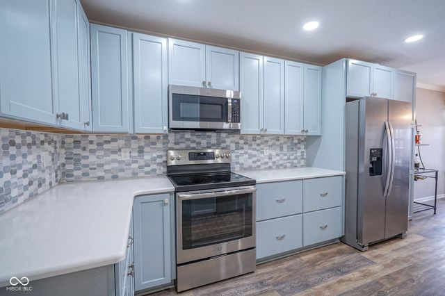 6038 White Birch Drive, Fishers, IN 46038