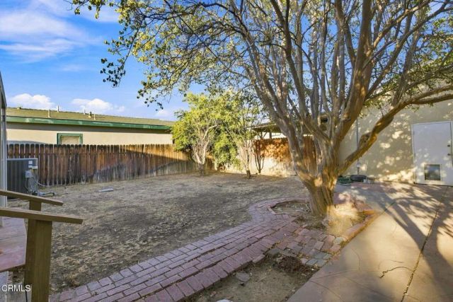 1525 Alta Vista Drive, Bakersfield, CA 93305
