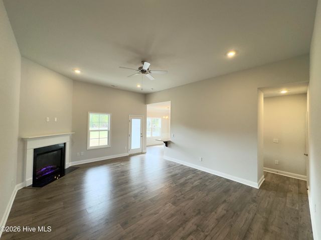 3145 Burberry Lane SW, Shallotte, NC 28470