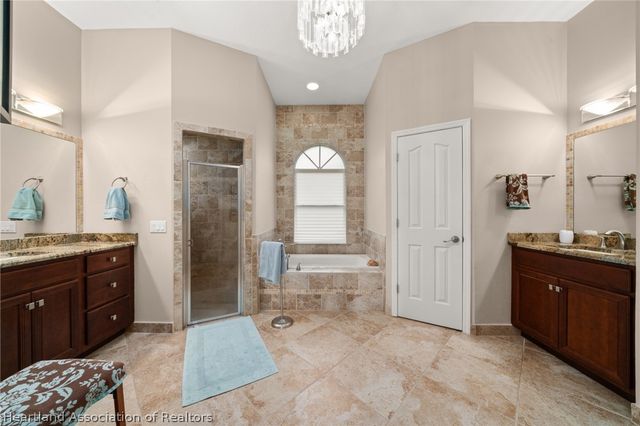 34 Meadowlake Circle S, Lake Placid, FL 33852