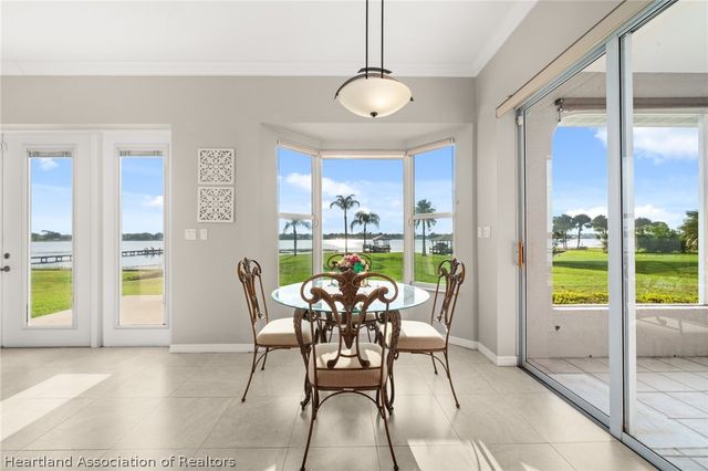 34 Meadowlake Circle S, Lake Placid, FL 33852