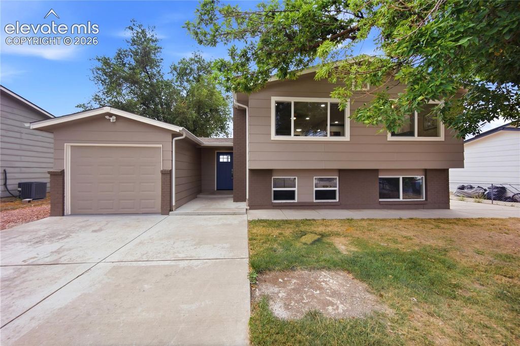 490 Calle Entrada NA, Fountain, CO 80817 — photo 3