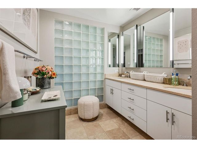 460 S Marion Pkwy 1856, Denver, CO 80209