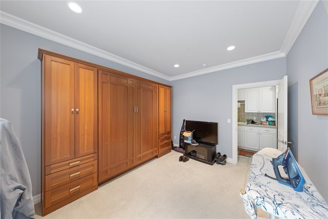 880 Shoshone Drive, La Conner, WA 98257