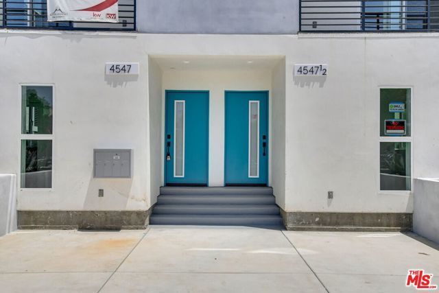 4547 Saturn Street, Los Angeles, CA 90019