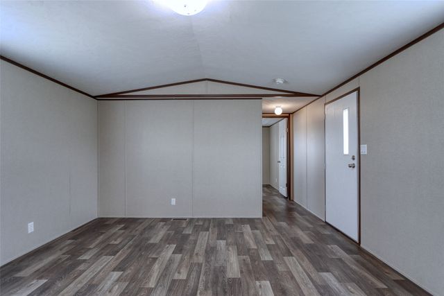 11933 County Road 2170, Barry, TX 75102