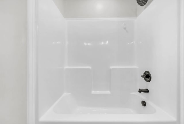 1933 Jackie Lorraine Dr, Clarksville, TN 37042