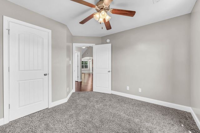 1933 Jackie Lorraine Dr, Clarksville, TN 37042