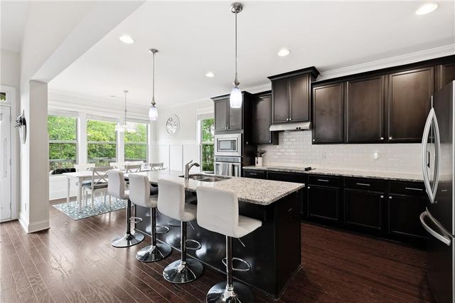 5830 Mulberry Hollow, Flowery Branch, GA 30542