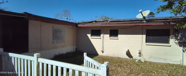 2441 Lorna Drive, Melbourne, FL 32935