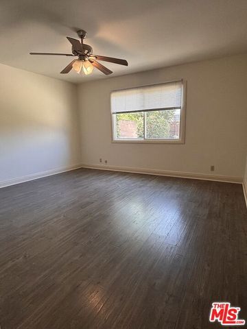 6667 Lederer Avenue, West Hills (los Angeles), CA 91307