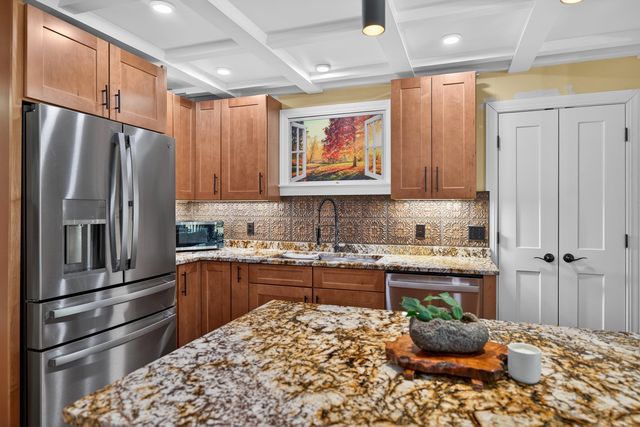 2012 Mooreland Drive, Lawrenceburg, KY 40342