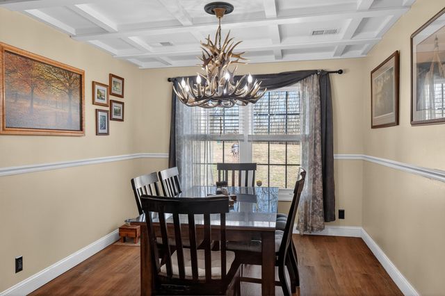 2012 Mooreland Drive, Lawrenceburg, KY 40342