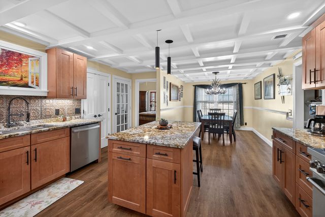 2012 Mooreland Drive, Lawrenceburg, KY 40342