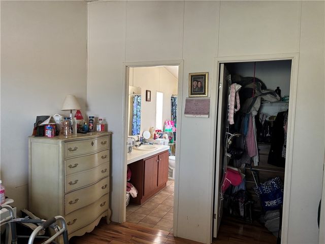 1097 S Concho Road, Golden Valley, AZ 86413