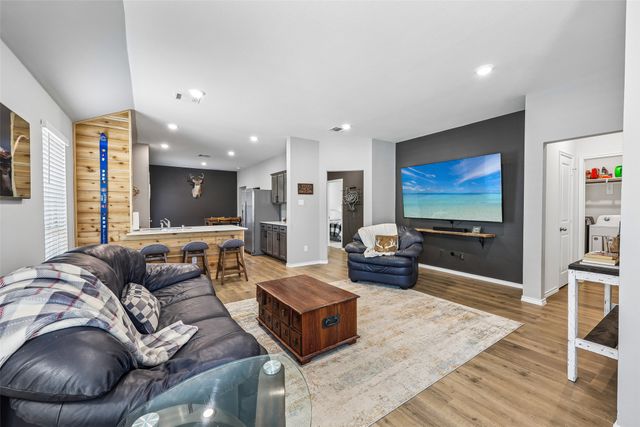 2205 Feeder Way, Royse City, TX 75189